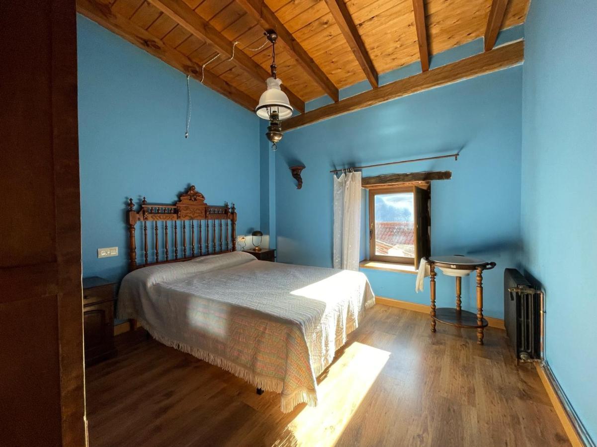 Villa La Indefinida à Toranzo Extérieur photo