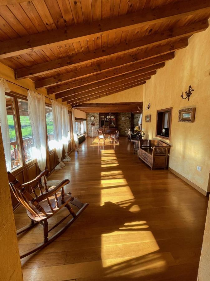 Villa La Indefinida à Toranzo Extérieur photo
