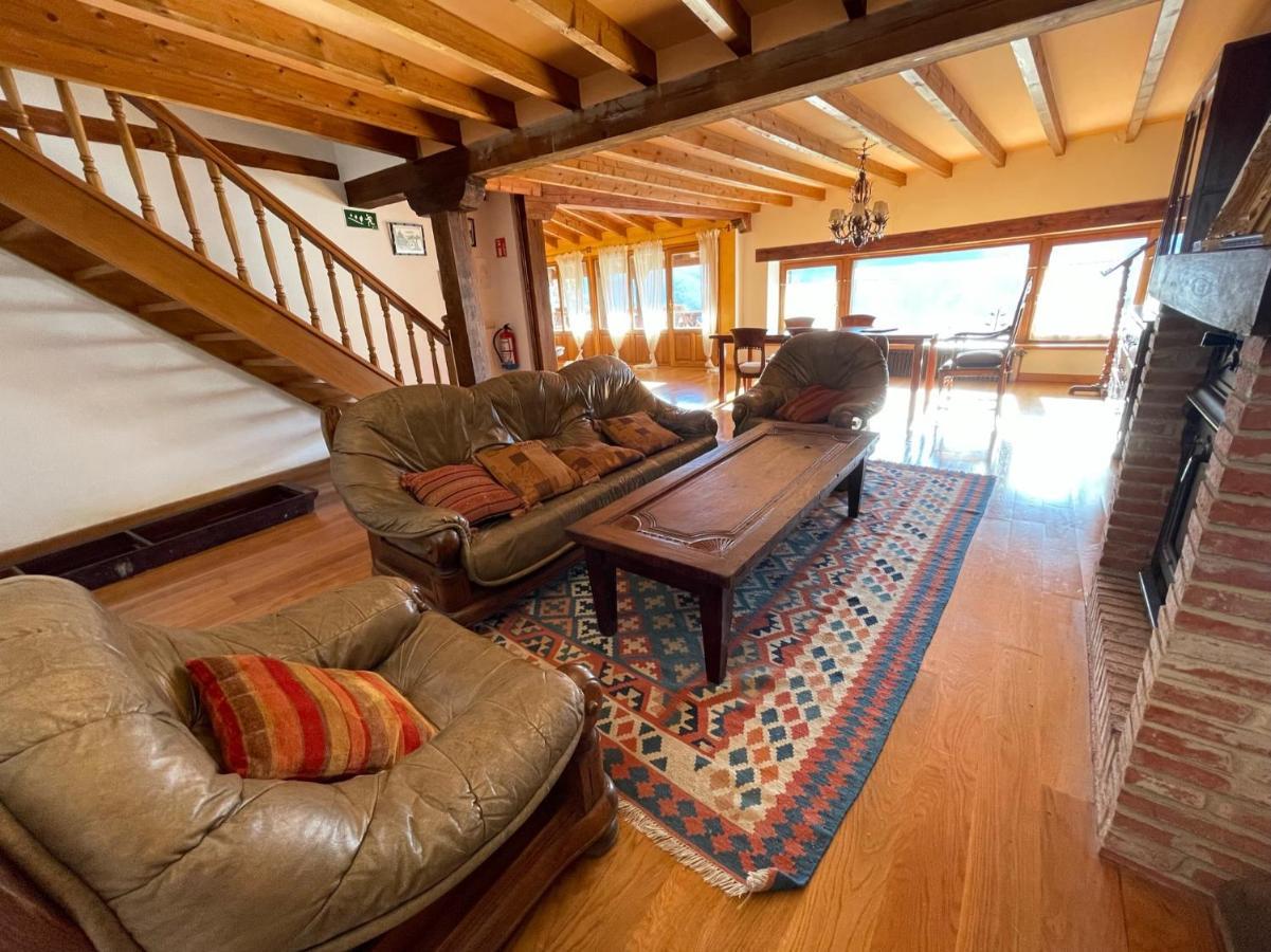 Villa La Indefinida à Toranzo Extérieur photo